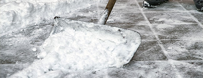 Eco-Friendly Ways to De-ice Your Walkway