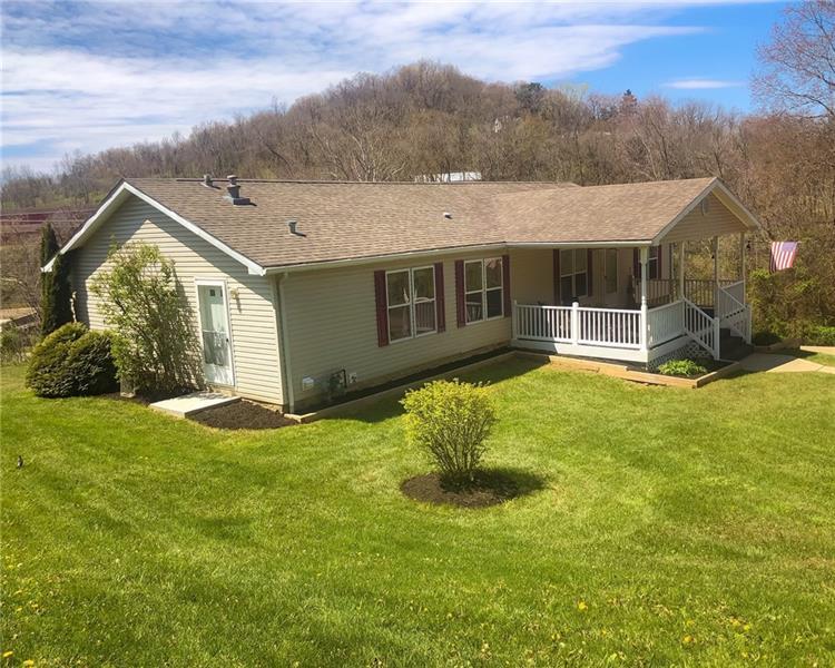 220 S Oakview Dr., Waynesburg - Franklin Twp., PA 15370 | Waynesburg ...