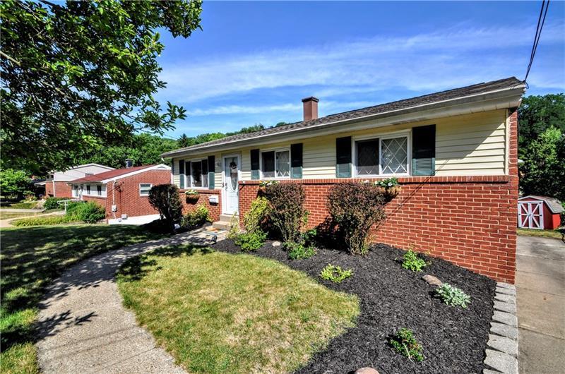 435 Temona Drive, Pittsburgh (Pleasant Hills), PA 15236 Pleasant