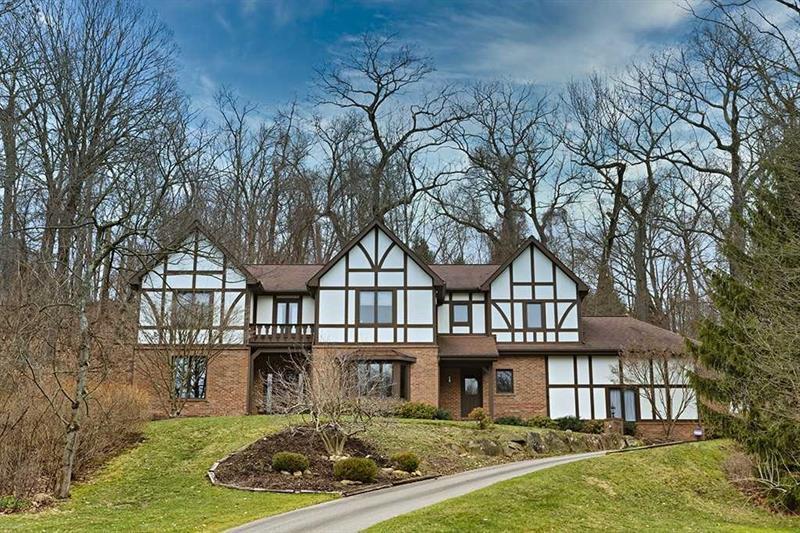 421 Windmere Drive, Pittsburgh (Fox Chapel), PA 15238 Fox Chapel Real
