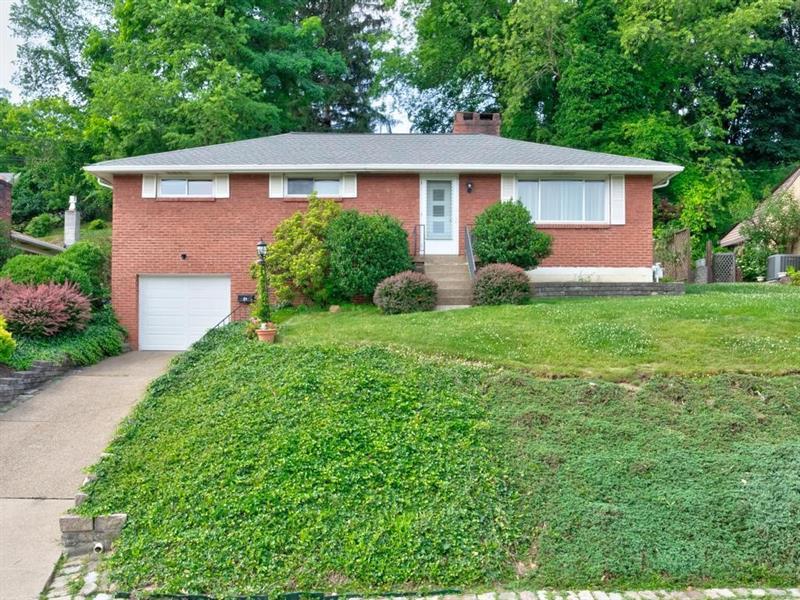 21 Terrace Drive, Pittsburgh (Greentree), PA 15205 Greentree Real Estate