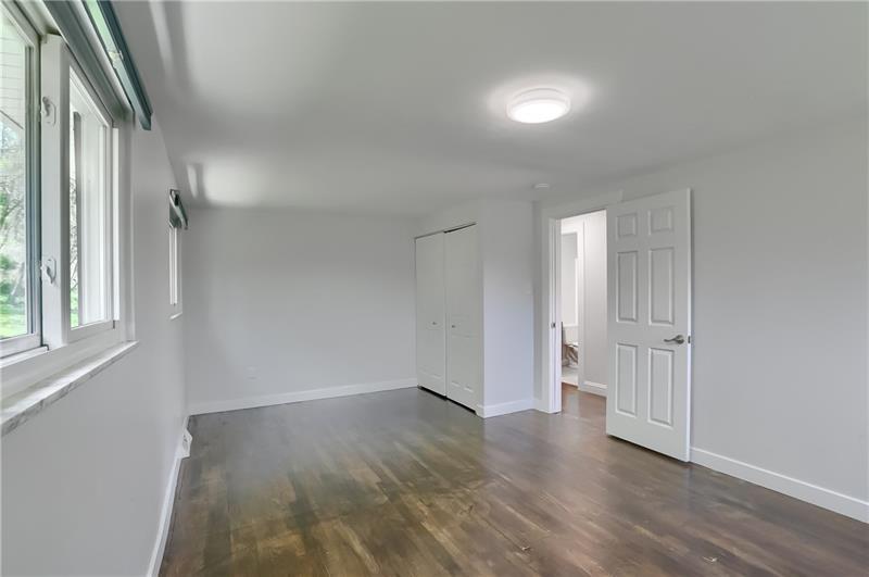 9990 Grubbs Road  Photo 27