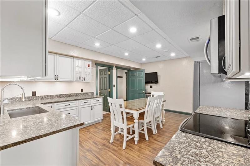 1308 Logan Rd  Photo 32