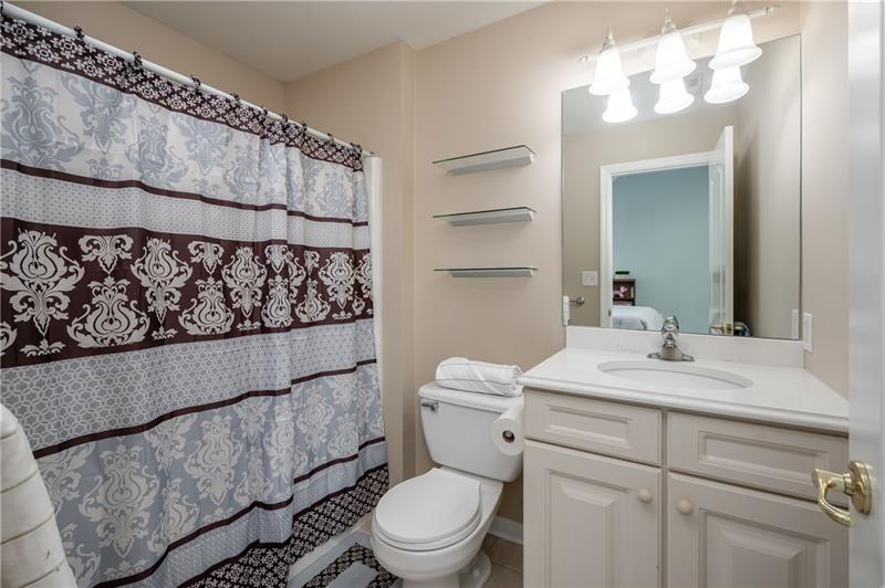 8009 Falcon Court  Photo 27
