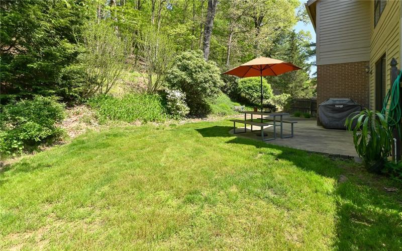 2490 Shadowbrook  Photo 27