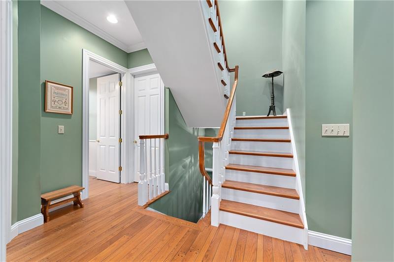 1118 Griffith Road  Photo 36