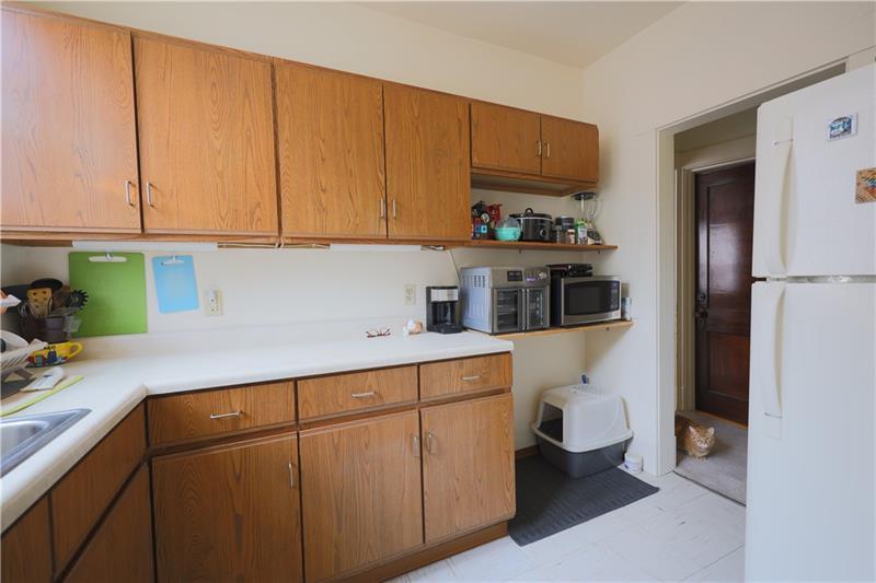 34 Academy Ave #2 Photo 28