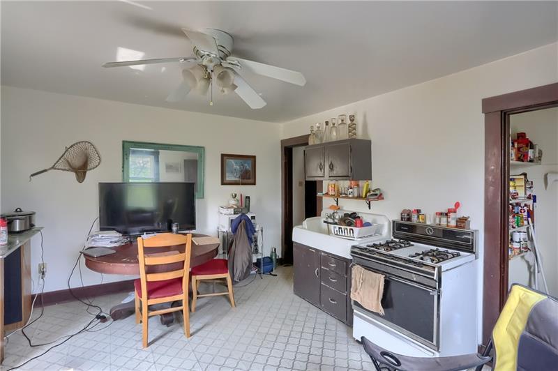 118 Brightwood Ave. Photo 33