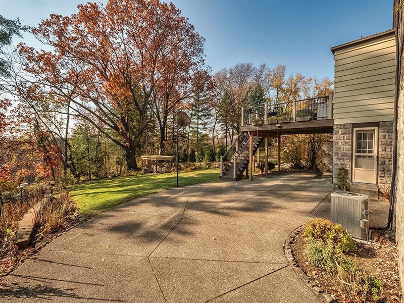 119 Crescent Dr  Photo 37