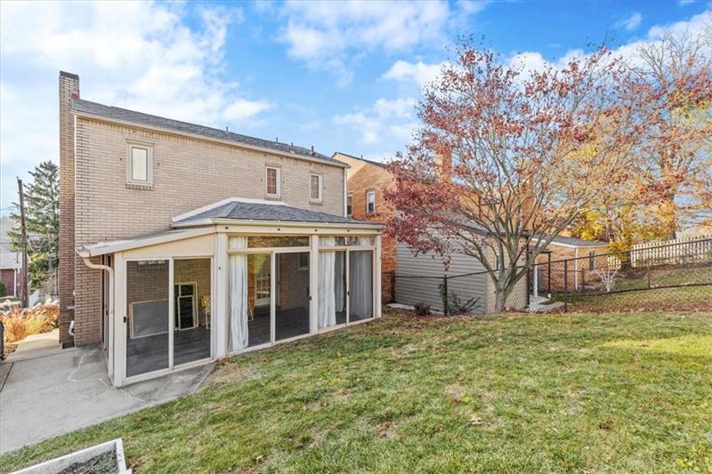 2107 Walton Ave  Photo 30