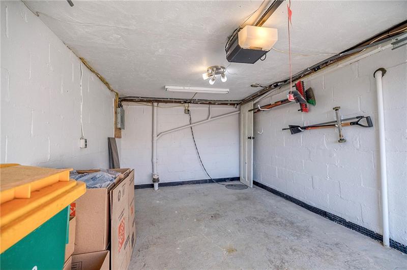 110 Demar Blvd  Photo 30