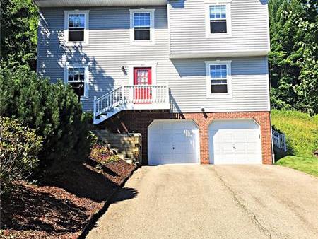 1214 Sandstone Ct East, West Deer