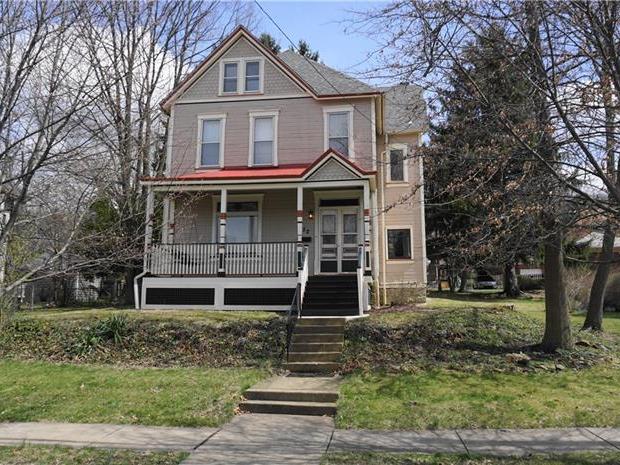 52 Dinsmore, Crafton