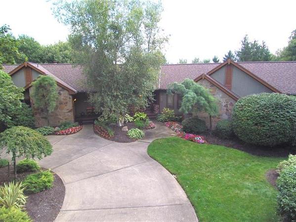 214 Clearview, Raccoon Township