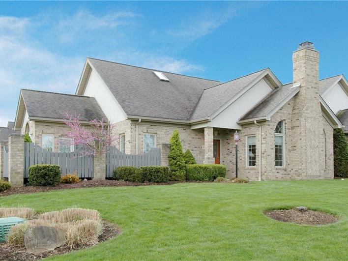 805 Cherry Hill Drive, Collier Township