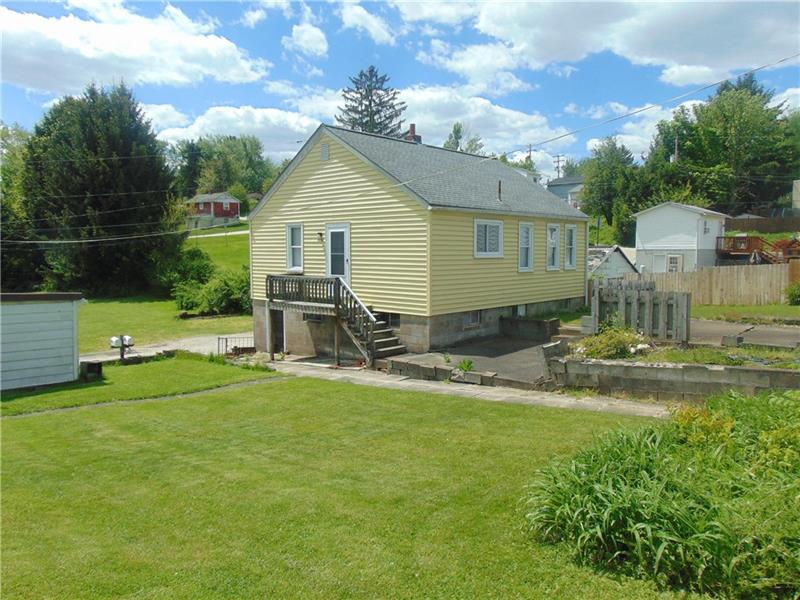 438-440 Thomas School Rd, Hempfield Township