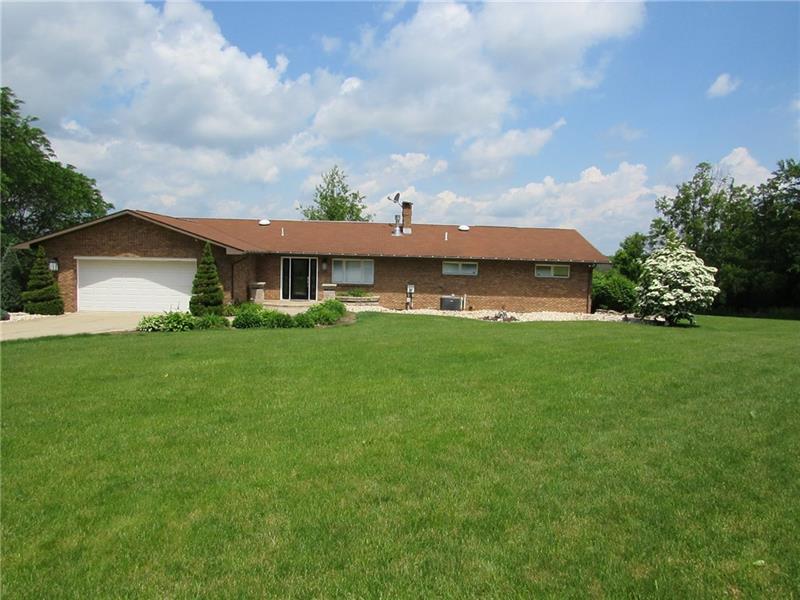 321 Fletcher Lane, Salem Township