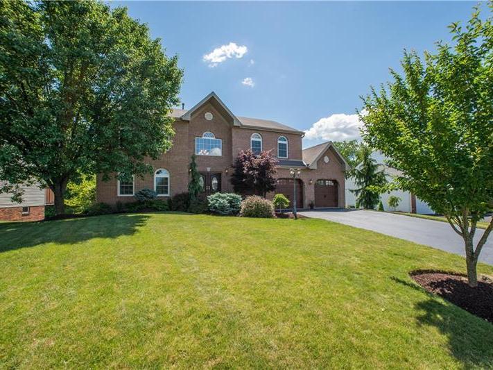 413 Kingsbrook Drive, South Fayette