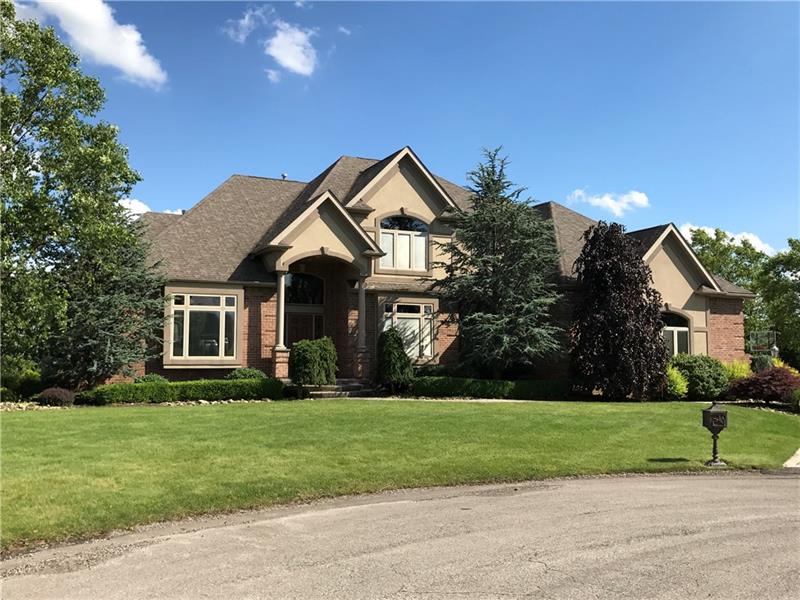 1013 Country Club Rd, Penn Township