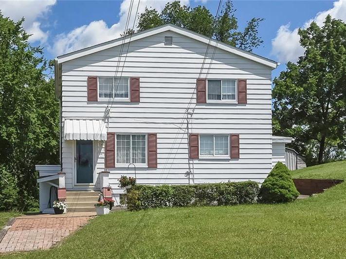 18 Phillips Lane, Robinson Township