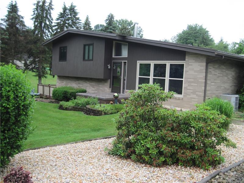 176 Concord Circle Rd, North Sewickley Township