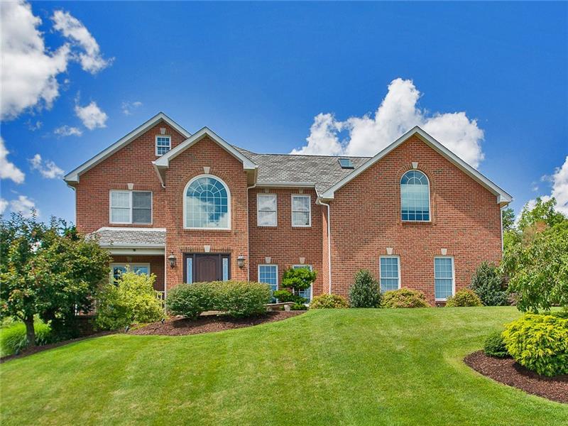 8 Ben Franklin Dr, Penn Township