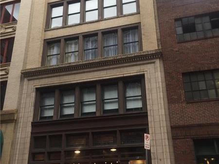429 1st Ave, 4, Downtown Pittsburgh