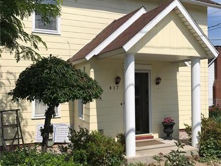 417 Walnut St, Vanderbilt
