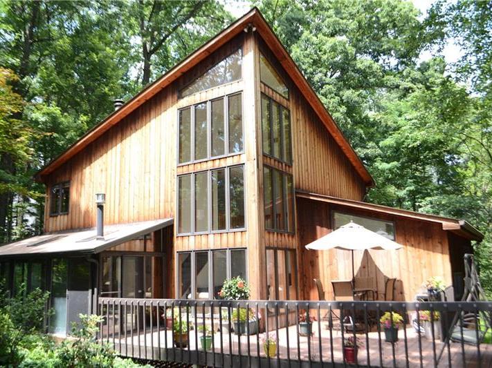 2190 Rochester Rd, Franklin Park
