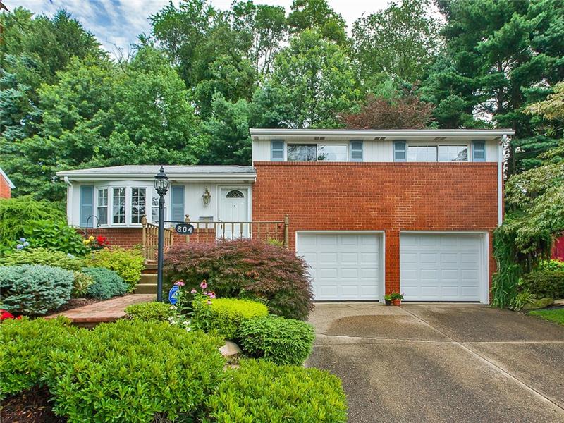 604 Brightberry Rd, Monroeville