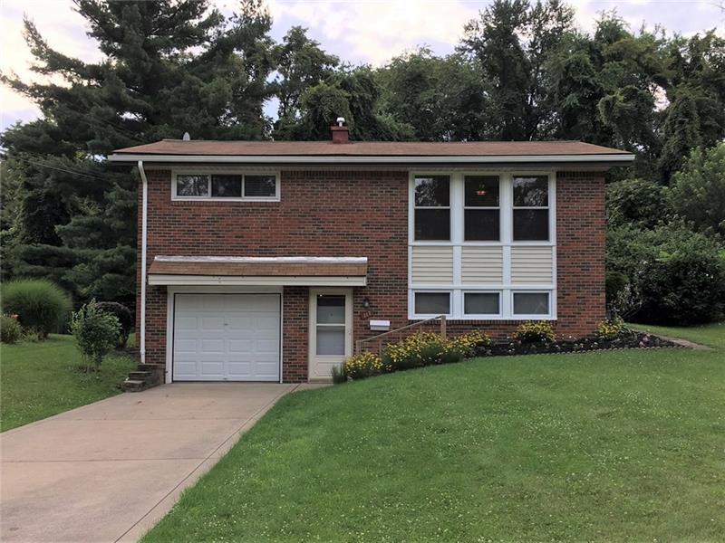 717 Greenleaf Dr, Monroeville