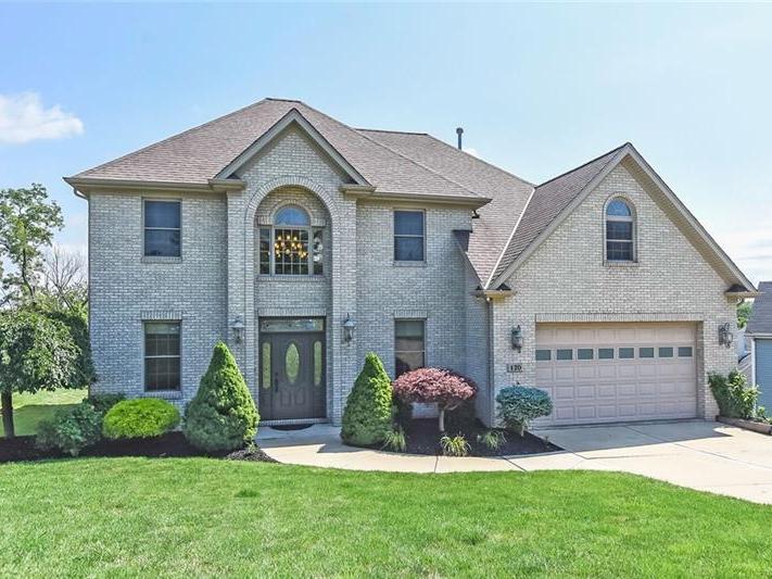 120 Scottdale Drive, Robinson Township