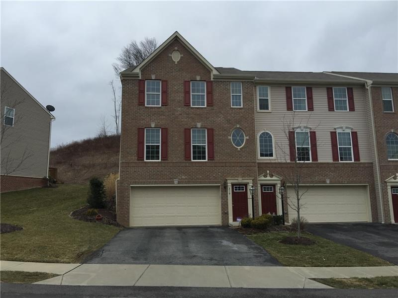 216 Broadstone Drive, Adams Township