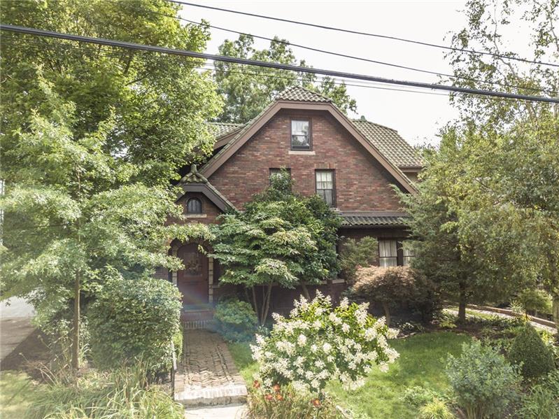222 Hazel Dr, Mt. Lebanon