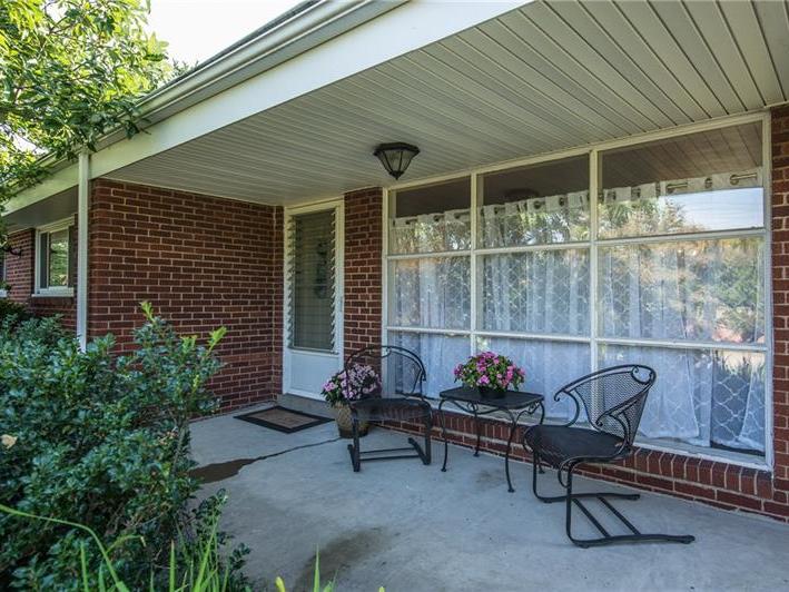 201 Indian Dr, Indiana Township