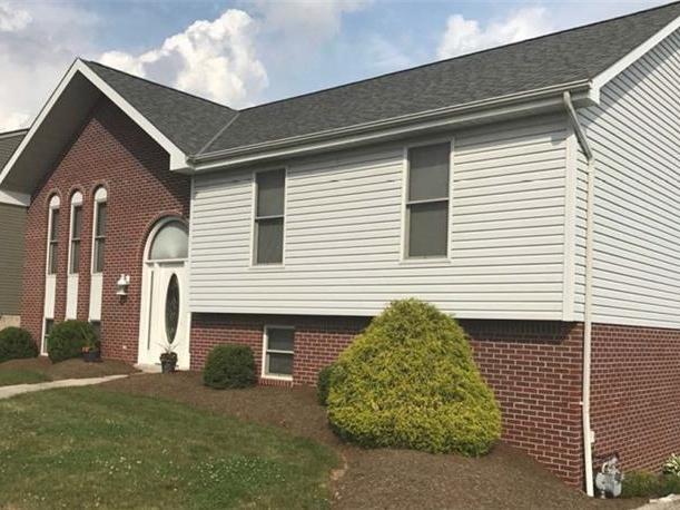 142 Rustic Ridge, Plum Boro