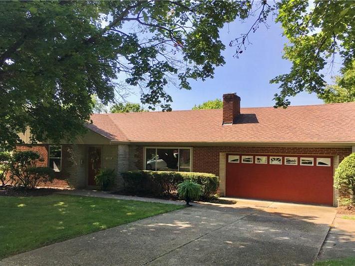 110 Highland Rd, Bethel Park