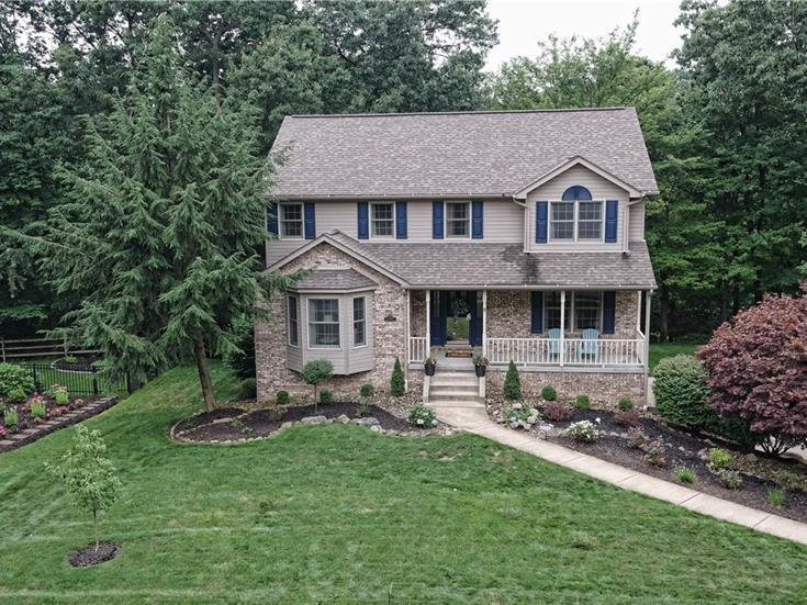 228 Whispering Oaks Drive, Cranberry Twp