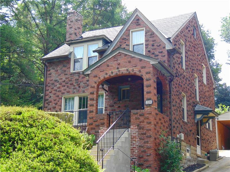 228 Oakview Ave, Edgewood