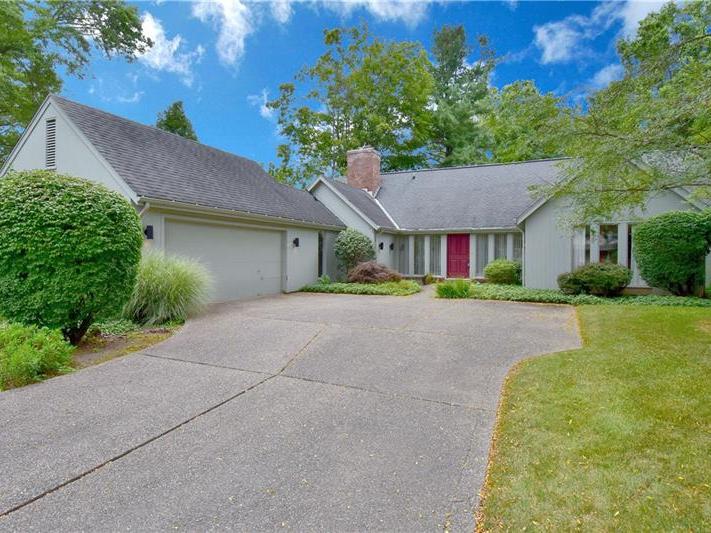 8113 Brittany Pl., McCandless