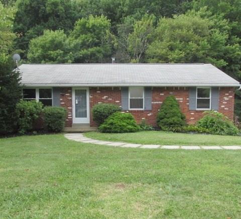 624 Stamford Drive, Hempfield Township