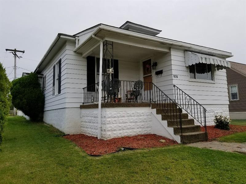 820 Alwine Ave, Jeannette