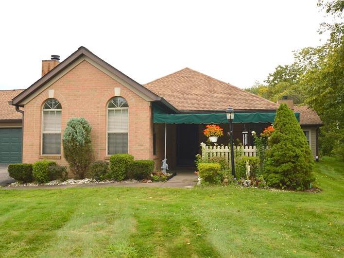 1208 Stanford Court, Kennedy Township