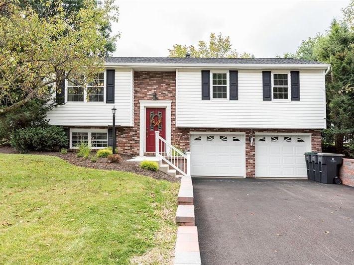 204 Brookston, Cranberry Twp