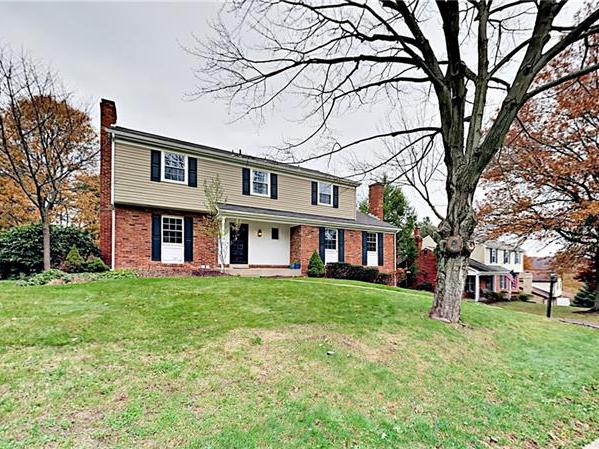 126 Laurelwood Dr, Ross Twp