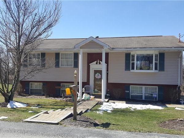 493 Pleasant View Smock Rd, Menallen Twp.