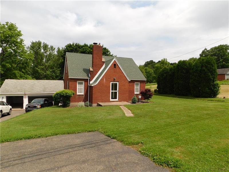 445 Chicora Rd, Oakland Twp