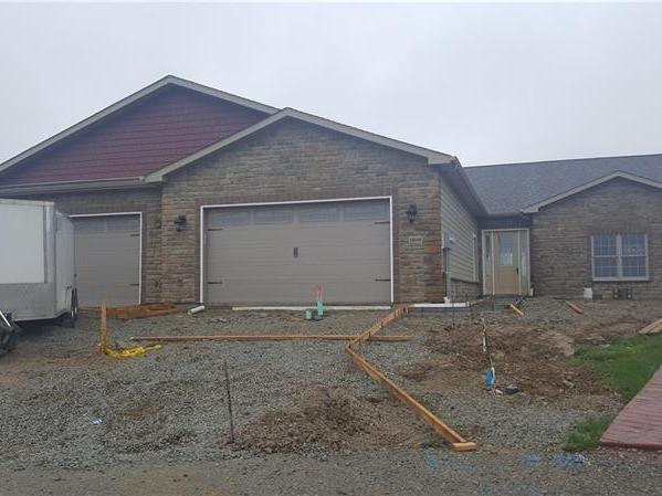 1320 Lynchfield Ln, Salem Twp