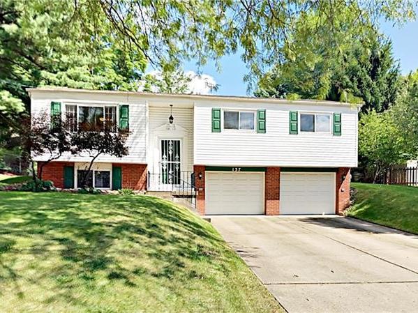 137 Isolda Dr, Ross Twp
