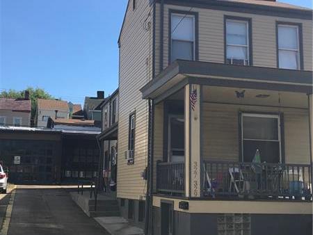 329 Ella St, Bloomfield